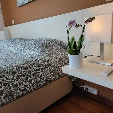 Apartamento Newly Remodeled 2bd Brilliant Oura Strip 9min Albufeira
