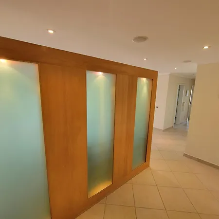 Apartamento Newly Remodeled 2bd Brilliant Oura Strip 9min
