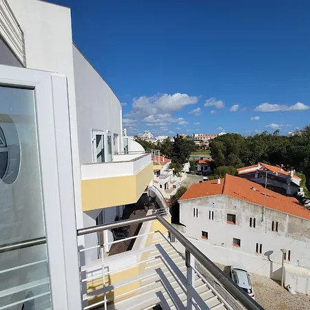 Newly Remodeled 2bd Brilliant Oura Strip 9min Apartmán *