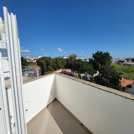 Lägenhet Newly Remodeled 2bd Brilliant Oura Strip 9min *