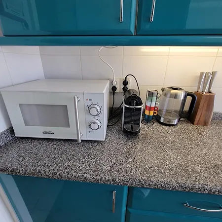 Newly Remodeled 2bd Brilliant Oura Strip 9min Lägenhet