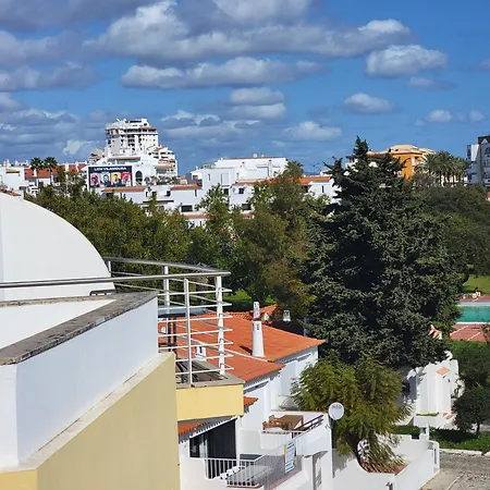 Newly Remodeled 2bd Brilliant Oura Strip 9min Lägenhet Albufeira