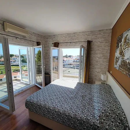 Newly Remodeled 2bd Brilliant Oura Strip 9min Apartment Albufeira