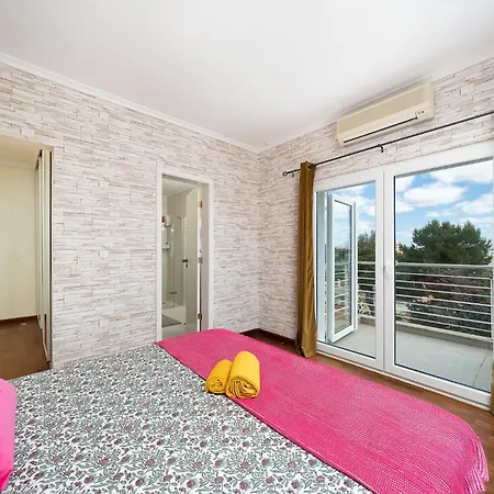 Apartment Newly Remodeled 2bd Brilliant Oura Strip 9min *