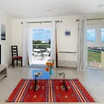 Newly Remodeled 2bd Brilliant Oura Strip 9min * Albufeira
