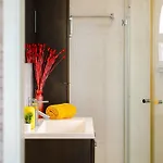 Newly Remodeled 2bd Brilliant Oura Strip 9min Apartman
